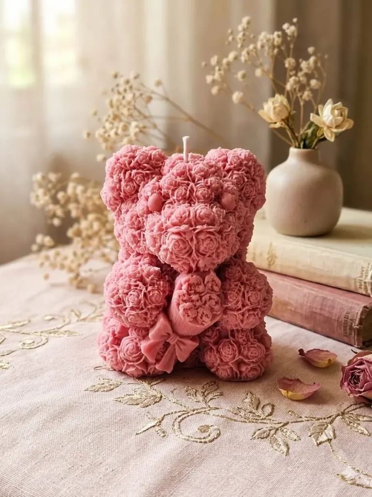 Astrid Teddy Floral Soy Wax Candle(Large)